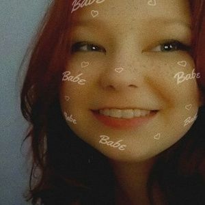 Meet your Posher, Caitlyn